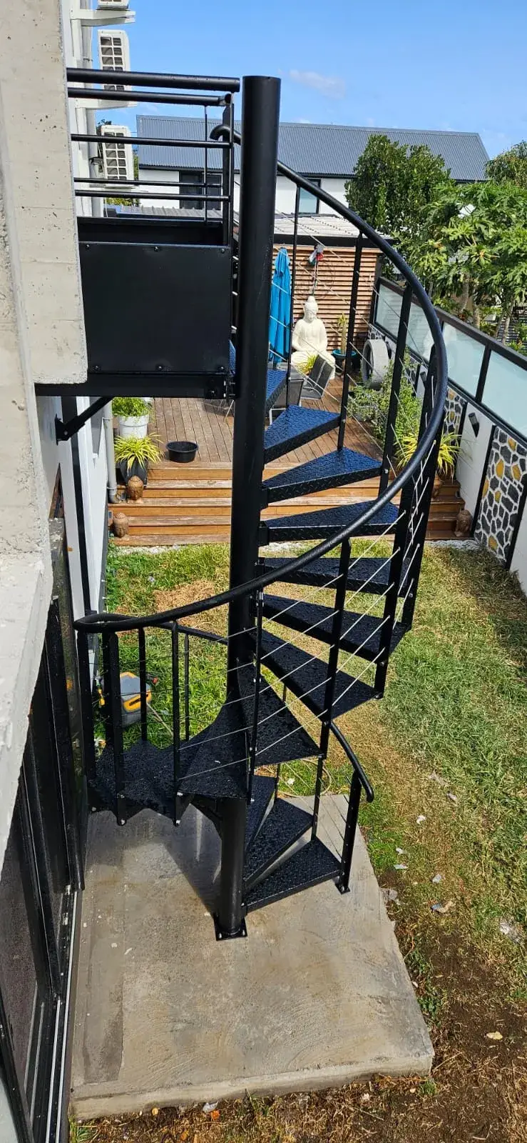 escaliers-exterieur-en-metal-sur-mesure-Will Métal